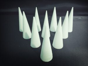 発泡スチロール円錐