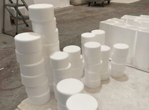 発泡スチロール円柱面取り