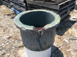 発泡スチロールで造形した井戸